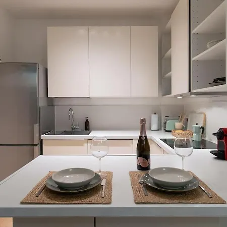 Apartamento Downtown Nest In Piazza Garibaldi