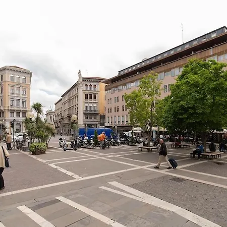 Apartment Enjoy - Downtown Nest In Piazza Garibaldi Padova