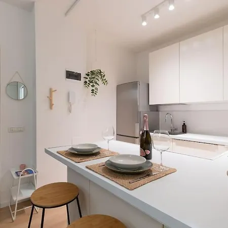 Apartment Enjoy - Downtown Nest In Piazza Garibaldi Padova
