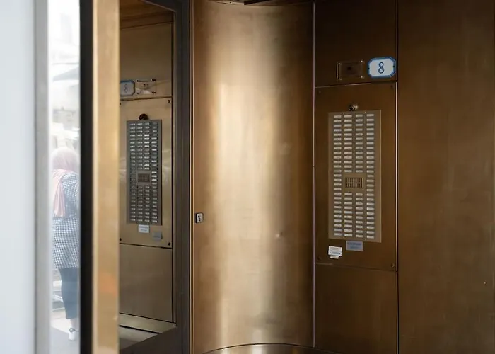 Enjoy - Downtown Nest In Piazza Garibaldi Apartamento Padua