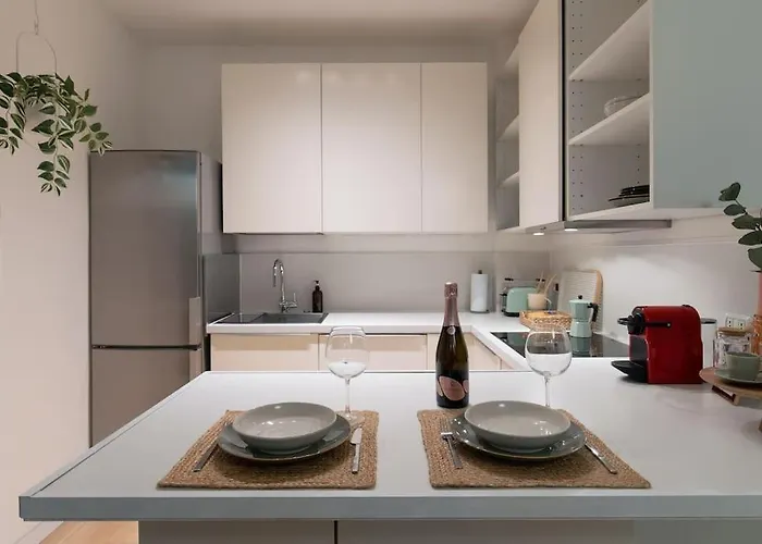 Apartamento Enjoy - Downtown Nest In Piazza Garibaldi