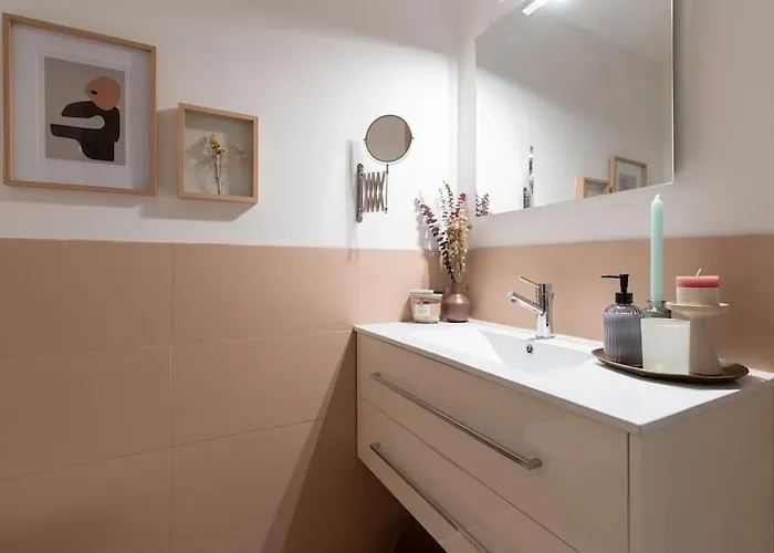 Apartamento Enjoy - Downtown Nest In Piazza Garibaldi *